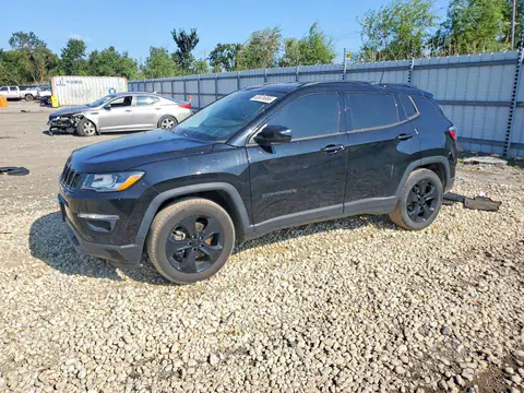 3C4NJCBB5MT526880 — 2021 Jeep Compass, Крыша (Top/Roof), фото до ремонта