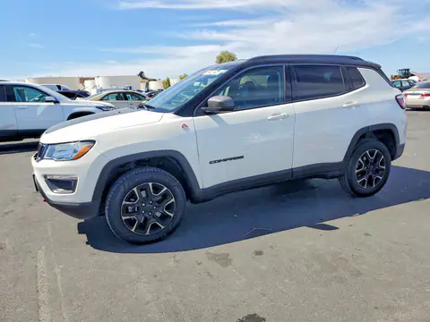 3C4NJDDB6MT511873 — 2021 Jeep Compass, Передняя часть (Front End), фото до ремонта