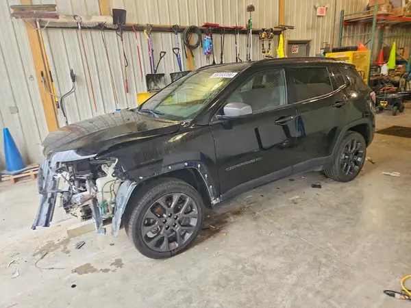 3C4NJDEB7MT601645 — 2021 Jeep Compass, Передняя часть (Front End), фото до ремонта