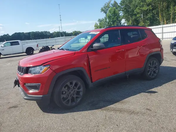 3C4NJDEB2MT595222 — 2021 Jeep Compass, Передняя часть (Front End), фото до ремонта
