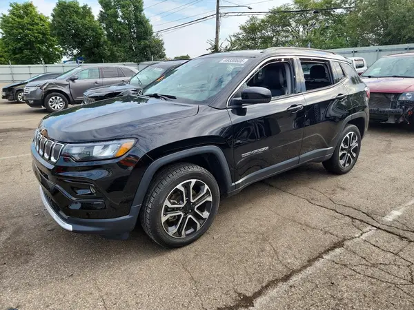3C4NJDCB0NT193395 — 2022 Jeep Compass, Вандализм (Vandalism), фото до ремонта