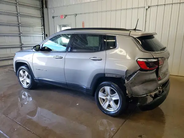3C4NJDBB7NT207729 — 2022 Jeep Compass, фото 2 с аукциона Copart, Задняя часть
