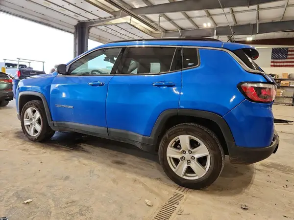 3C4NJDBB0NT231662 — 2022 Jeep Compass, фото 2 с аукциона Copart, Задняя часть
