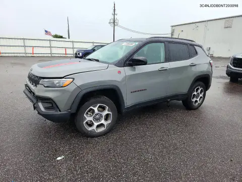 3C4NJDDB0NT200098 — 2022 Jeep Compass, Передняя часть, фото до ремонта
