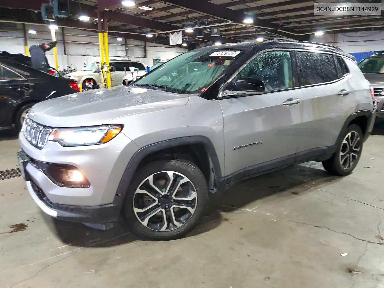 3C4NJDCB8NT144929 Jeep Compass 2022 — повреждение Задняя часть, фото до ремонта