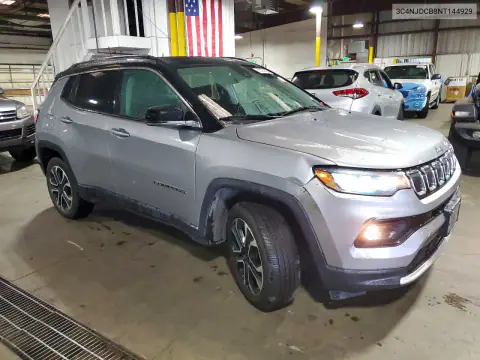 3C4NJDCB8NT144929 — 2022 Jeep Compass, фото 4 с аукциона Copart, Задняя часть