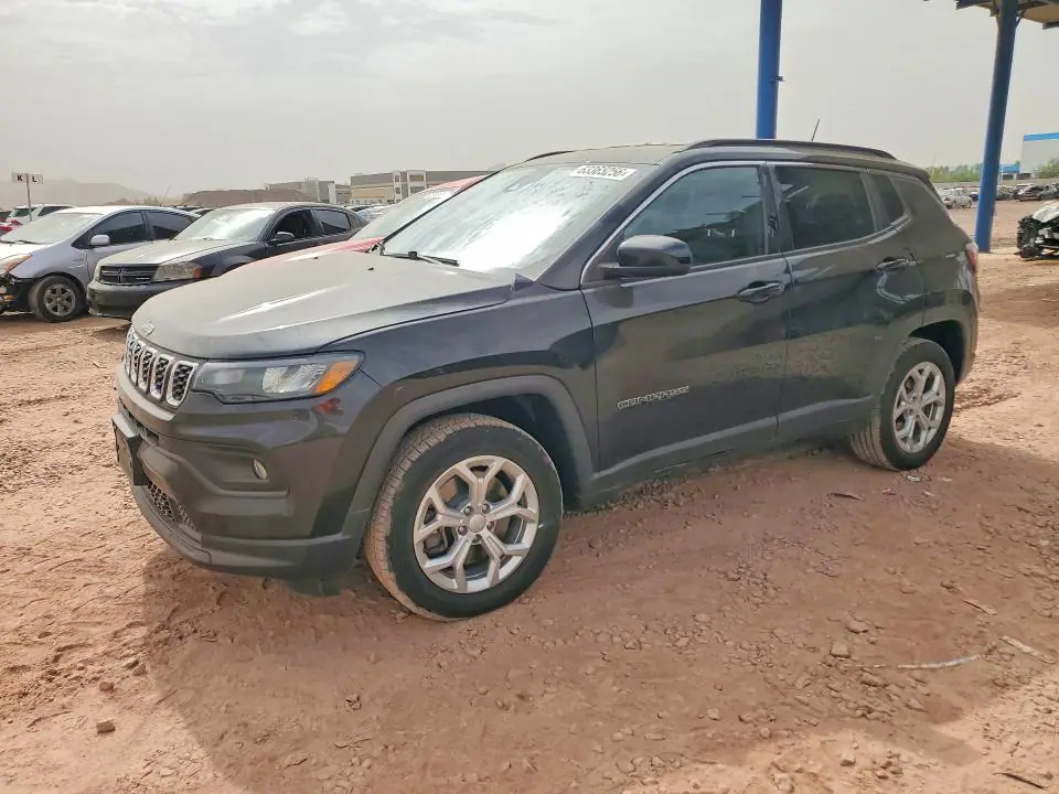 3C4NJDBN3RT109362 Jeep Compass 2024 — повреждение Передняя часть, фото до ремонта