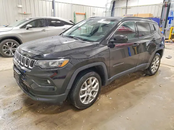 3C4NJDFN1RT175483 — 2024 Jeep Compass, Передняя часть (Front End), фото до ремонта