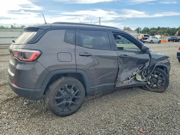 2024 JEEP COMPASS VIN 3C4NJDBN4RT130902 фото 3