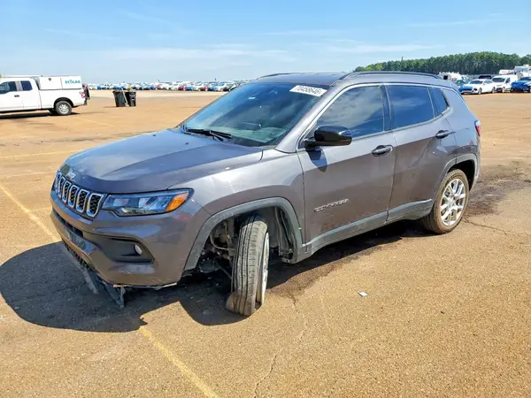 3C4NJDFN2RT152858 — 2024 Jeep Compass, Передняя часть (Front End), фото до ремонта