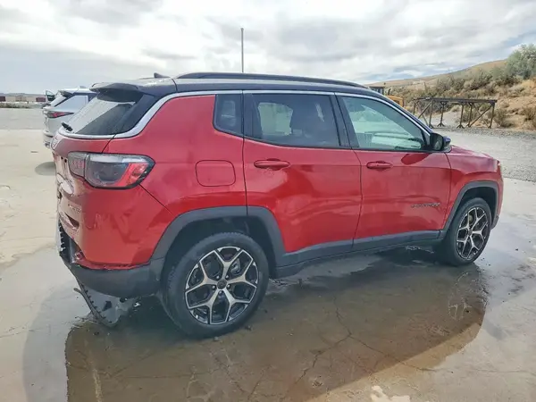 3C4NJDCN2ST552977 — 2025 Jeep Compass, фото 3 с аукциона Copart 05.10.2026, Задняя часть