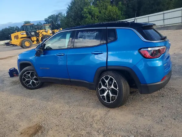 3C4NJDCN8ST602698 — 2025 Jeep Compass, фото 2 с аукциона Copart 29.09.2026, Опрокидывание