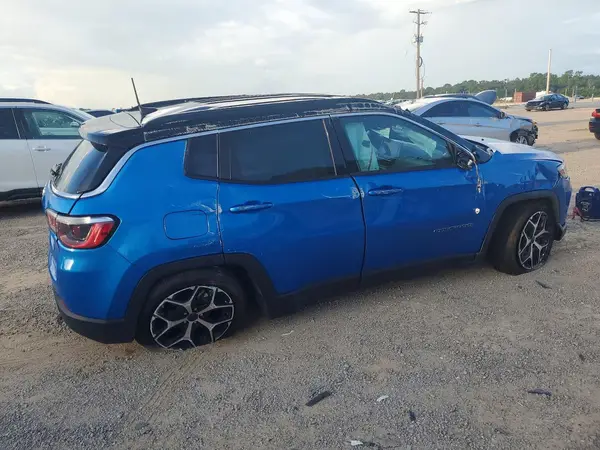 3C4NJDCN8ST602698 — 2025 Jeep Compass, фото 3 с аукциона Copart 29.09.2026, Опрокидывание