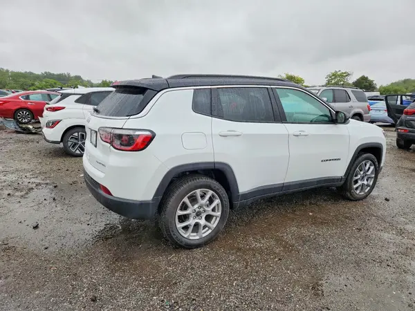 3C4NJDCN7ST512880 — 2025 Jeep Compass, фото 3 с аукциона Copart, Задняя часть