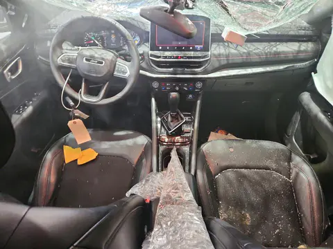 2025 Jeep Compass Trailhawk VIN 3C4NJDDN5ST551000 фото 8