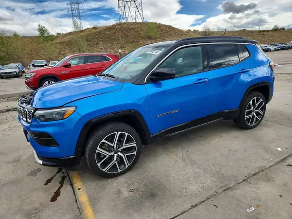3C4NJDCN3ST554057 — 2025 Jeep Compass, Передняя часть (Front End), фото до ремонта