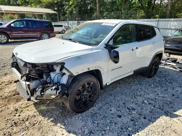 3C4NJDBN5ST554806 — 2025 Jeep Compass, Передняя часть (Front End), фото до ремонта