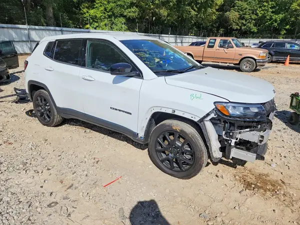 3C4NJDBN5ST554806 — 2025 Jeep Compass, фото 4 с аукциона Copart, Передняя часть