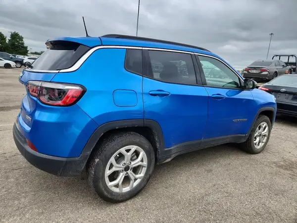 2025 JEEP COMPASS VIN 3C4NJDBNXST534941 фото 3