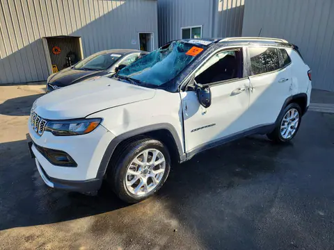 3C4NJDCN0ST507407 — 2025 Jeep Compass, Опрокидывание (Rollover), фото до ремонта