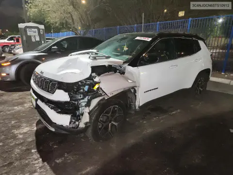 3C4NJDCN6ST510912 — 2025 Jeep Compass, Передняя часть, фото до ремонта