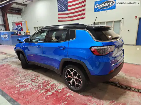 3C4NJDCN3ST605329 — 2025 Jeep Compass, фото 2 с аукциона Copart 19.10.2026, Передняя часть