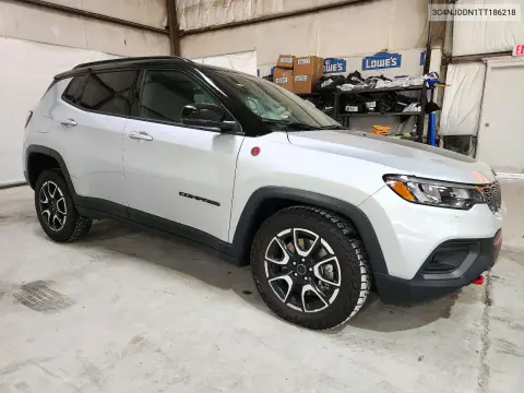 2026 Jeep Compass Trailhawk VIN 3C4NJDDN1TT186218 фото 4