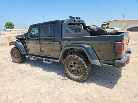 2020 Jeep Gladiator VIN 1C6JJTBGXLL114384 фото 2