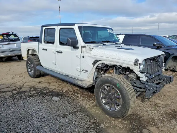 1C6HJTFG7ML507124 — 2021 Jeep Gladiator, фото 4 с аукциона Copart, Передняя часть