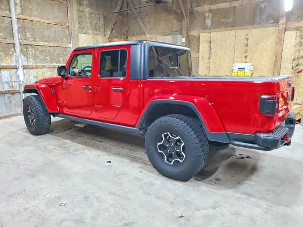 1C6JJTBGXML613557 — 2021 Jeep Gladiator, фото 2 с аукциона Copart, Боковая часть