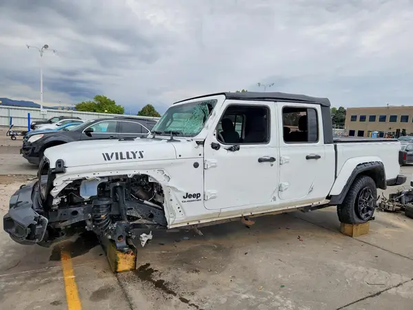 1C6HJTAG8NL159374 — 2022 Jeep Gladiator, Передняя часть (Front End), фото до ремонта
