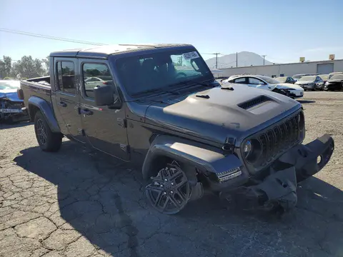 2025 Jeep Gladiator VIN 1C6PJTAG8SL543212 фото 4