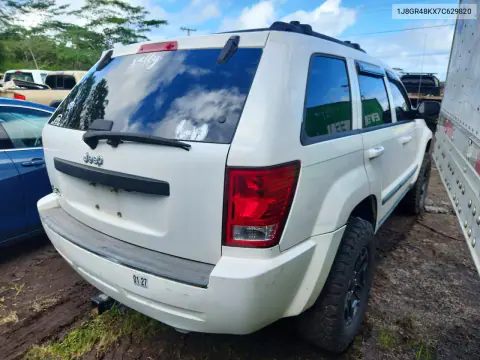 2007 Jeep Grand Cherokee Laredo VIN 1J8GR48KX7C629820 фото 3