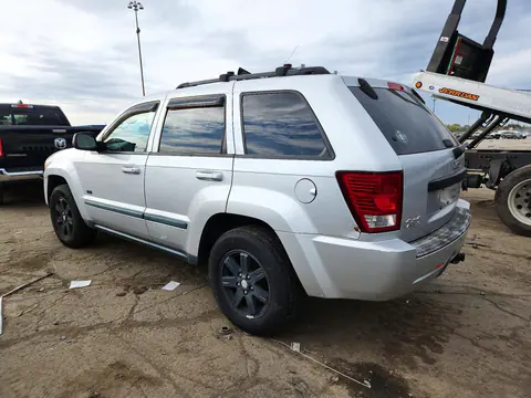 2008 Jeep Grand Cherokee Laredo VIN 1J8GR48KX8C146457 фото 2