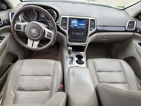 1J4RR4GT4BC609222 — 2011 Jeep Grand Cherokee, фото 8 с аукциона Copart, Передняя часть