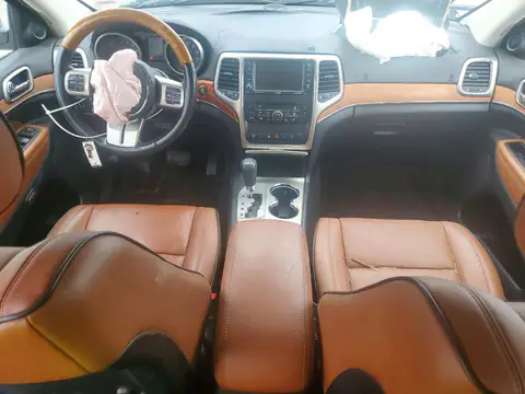 1J4RR6GG0BC683767 — 2011 Jeep Grand Cherokee, фото 8 с аукциона Copart, Передняя часть