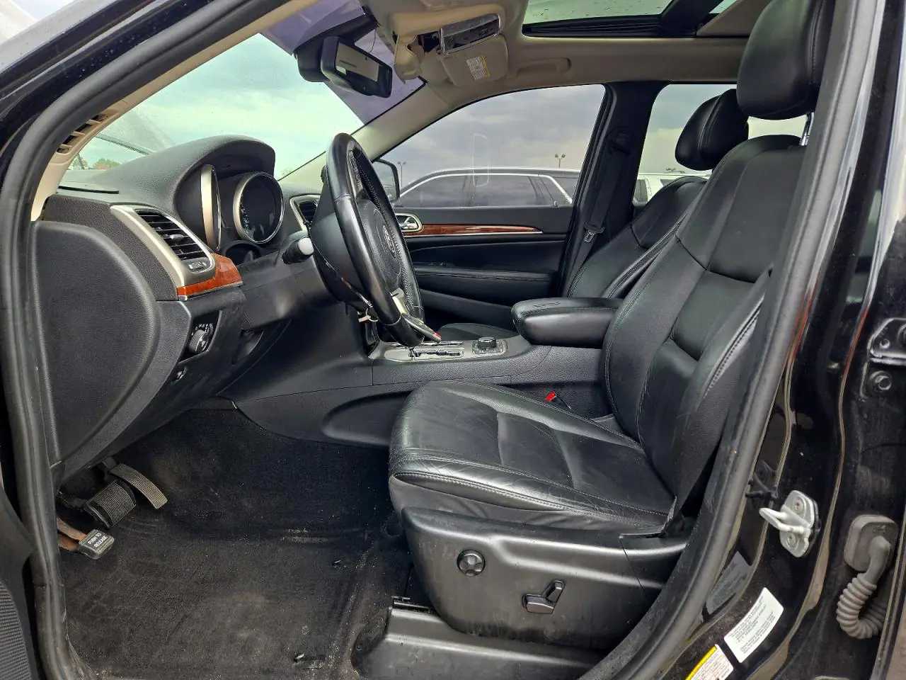 1J4RR5GT2BC603828 — 2011 Jeep Grand Cherokee, фото 7 с аукциона Copart, Естественный износ