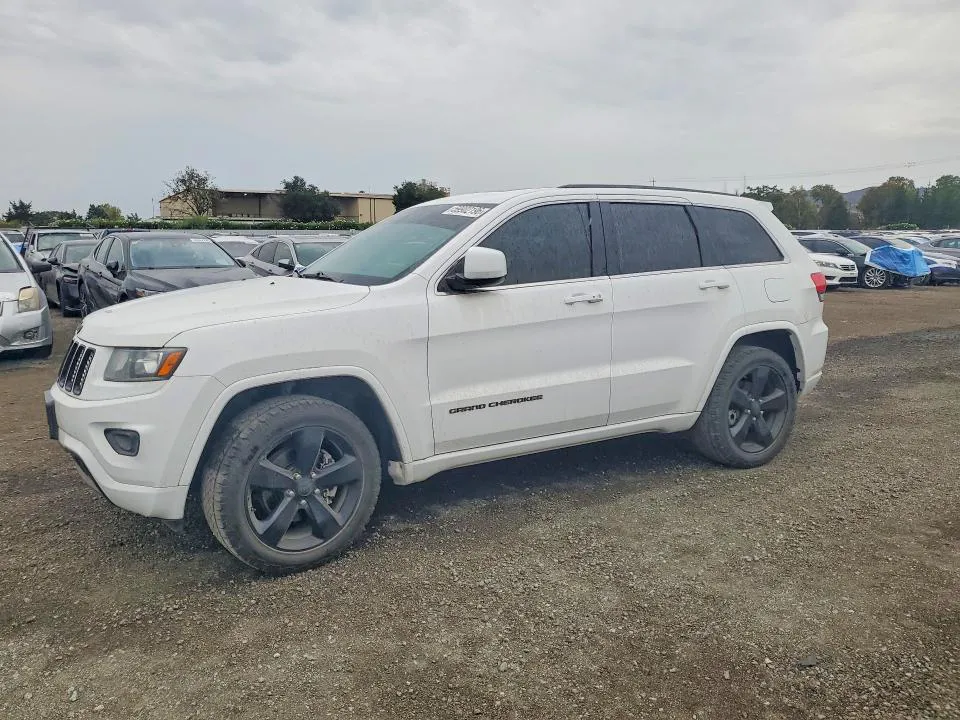 2015 Jeep Grand Cherokee VIN 1C4RJFAG7FC720888 фото 1