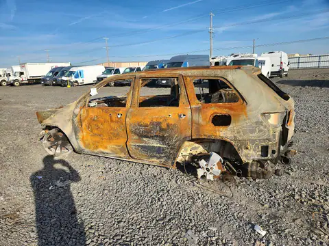 1C4RJFCG7FC854393 — 2015 Jeep Grand Cherokee, фото 2 с аукциона Copart 14.10.2026, Пожар