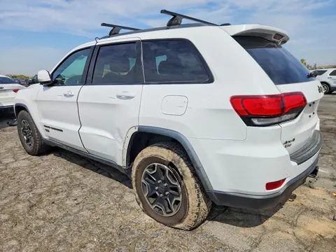 2016 Jeep Grand Cherokee VIN 1C4RJFAG4GC337492 фото 2