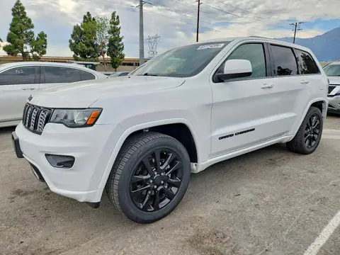 1C4RJEAG2HC915861 — 2017 Jeep Grand Cherokee, Задняя часть (Rear End), фото до ремонта