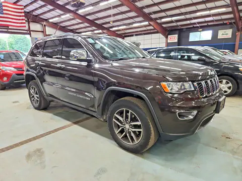 2017 Jeep Grand Cherokee VIN 1C4RJFBGXHC679822 фото 4