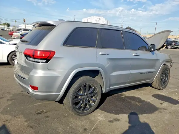 1C4RJEAG9HC708013 — 2017 Jeep Grand Cherokee, фото 3 с аукциона Copart 30.09.2026, Пожар