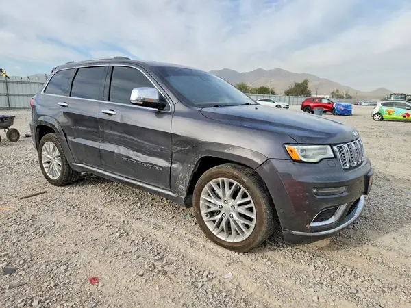 1C4RJFJT9HC607461 — 2017 Jeep Grand Cherokee, фото 4 с аукциона Copart, Боковая часть