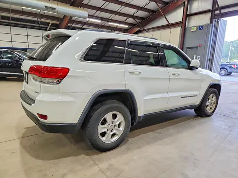 2017 Jeep Grand Cherokee VIN 1C4RJFAG0HC886060 фото 3