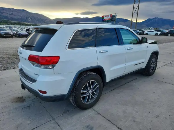 1C4RJFBG1HC956793 — 2017 Jeep Grand Cherokee, фото 3 с аукциона Copart 05.10.2026, Передняя часть