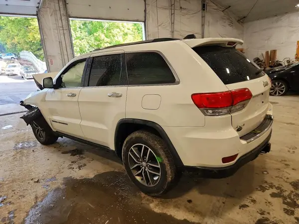 1C4RJFBG2HC886981 — 2017 Jeep Grand Cherokee, фото 2 с аукциона Copart, Передняя часть