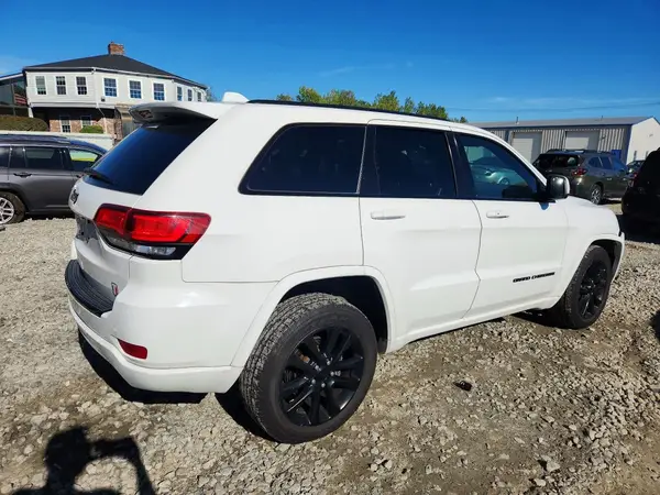 1C4RJFAG9HC750252 — 2017 Jeep Grand Cherokee, фото 3 с аукциона Copart, Передняя часть