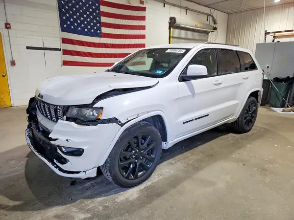 1C4RJFAG6HC899752 — 2017 Jeep Grand Cherokee, Передняя часть (Front End), фото до ремонта