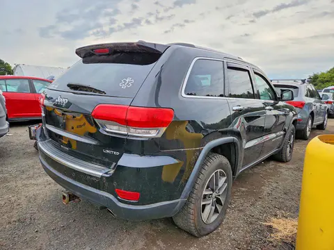 2017 Jeep Grand Cherokee VIN 1C4RJFBGXHC947557 фото 3